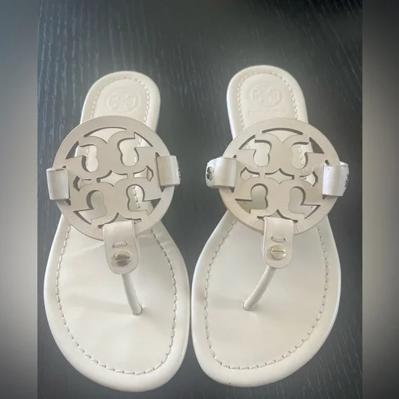 Tory Burch Miller Leather Sandals- White w/ dust bag - Picture 3 of 10
